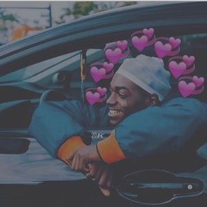 Meet your Posher, Norayasha